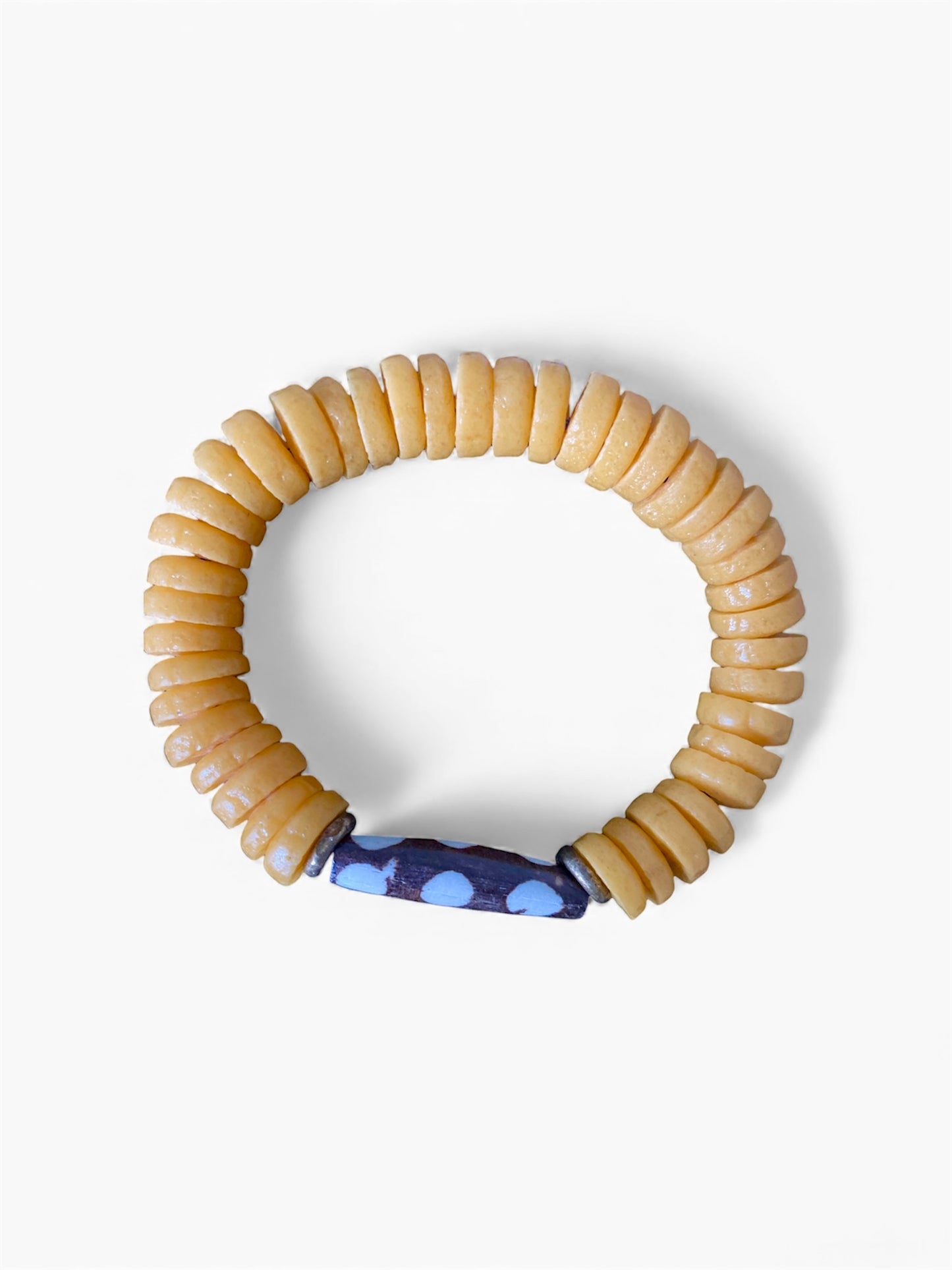 Armband met schijfjes goudsbloem